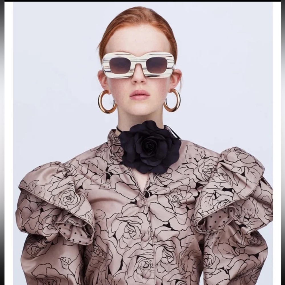 Poppy Lissiman Casino Sunglases in Oyster
